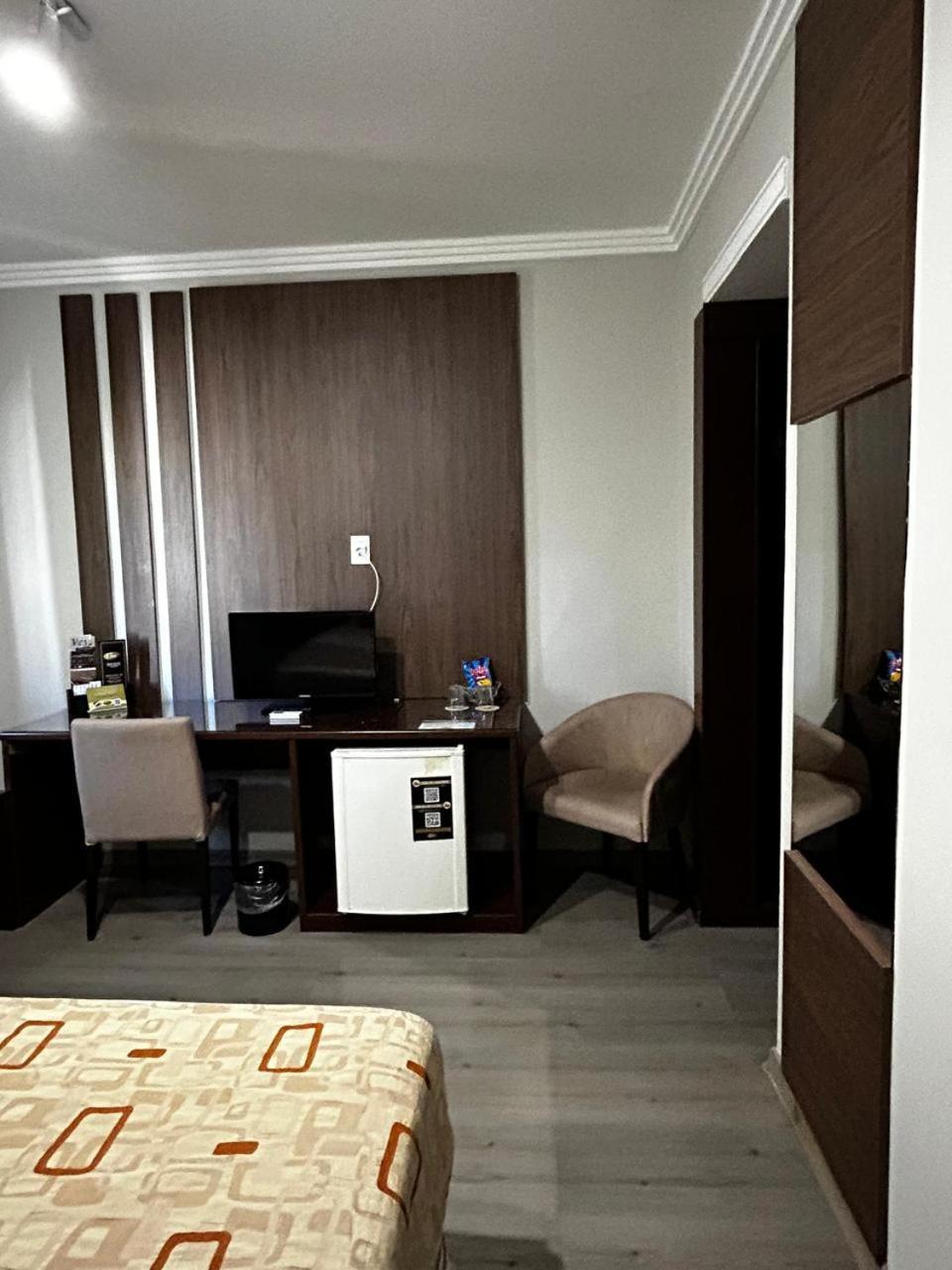 Class Hotel Guaxupé Esterno foto